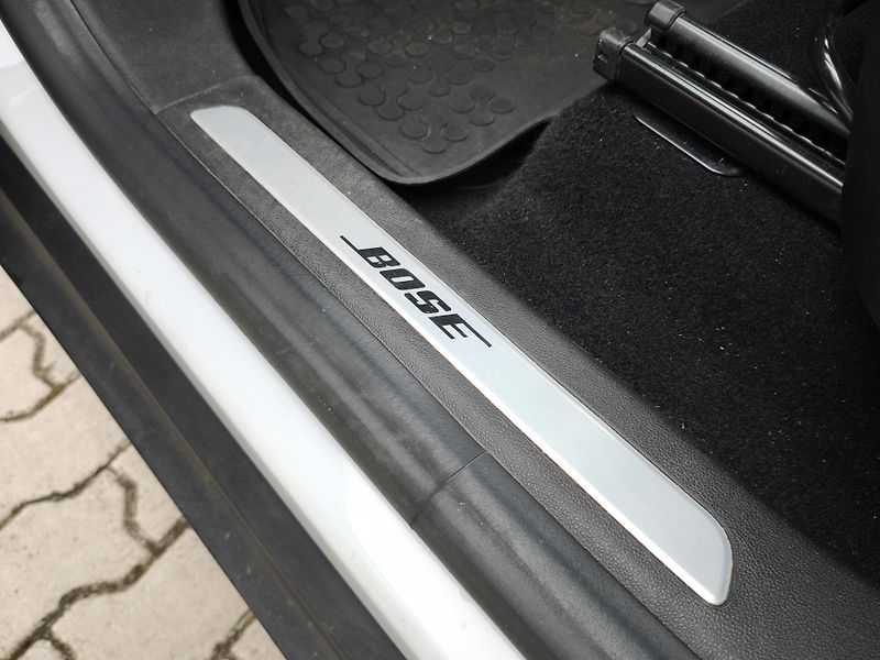 Renault Scénic 2018 1.6 dCi 118kW EDC BOSE - fotka 21 z 33