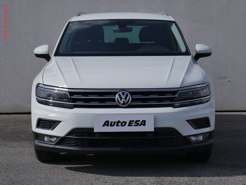 Volkswagen Tiguan (2018) 1.4 TSi, ČR, Marathon, navi - fotka 2 z 21