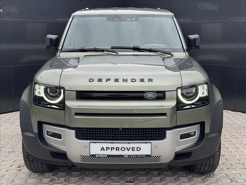 Land Rover Defender 3,0 110 D200 S AWD AT ČR DPH - fotka 4 z 28