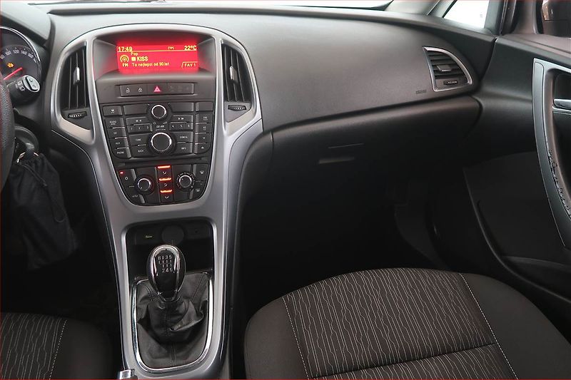 Opel Astra (2013) 1.7 CDTI, po STK - fotka 8 z 15
