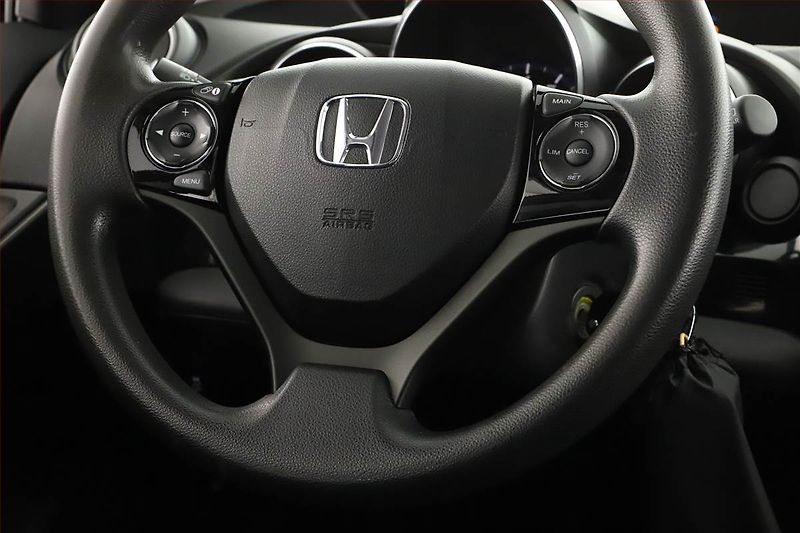 Honda Civic (2014) 1.4 i-VTEC, Tempomat - fotka 12 z 14