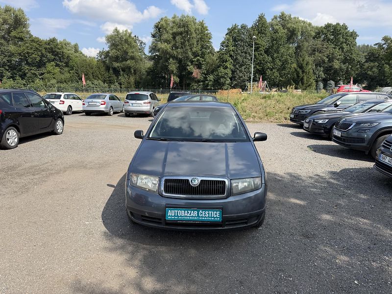 Škoda Fabia 1.2i - fotka 2 z 16