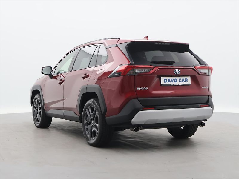 Toyota RAV4 2,5 Hybrid 131kW Adventure 4WD - fotka 5 z 35