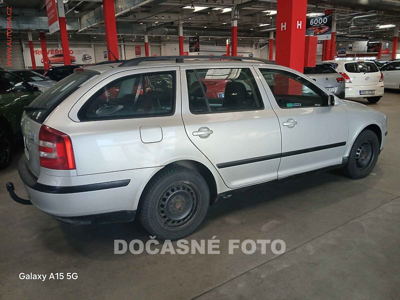 Škoda Octavia (2006) 1.9 TDI - fotka 2 z 3
