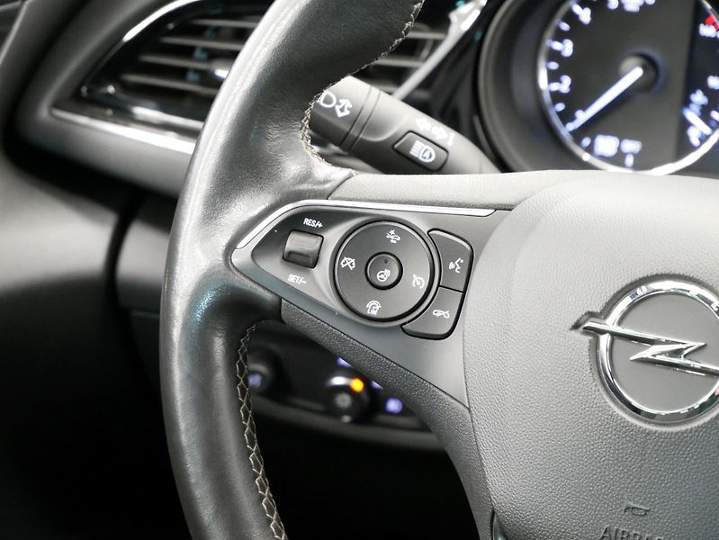 Opel Insignia - fotka 15 z 26