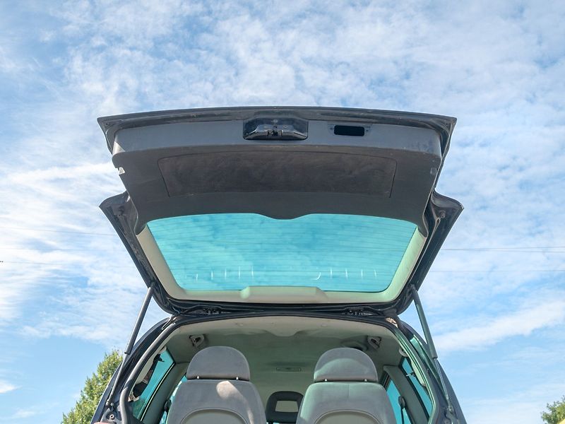 Seat Alhambra (2003) 1.9TDI 96KW – 7 SEDADEL - fotka 35 z 39