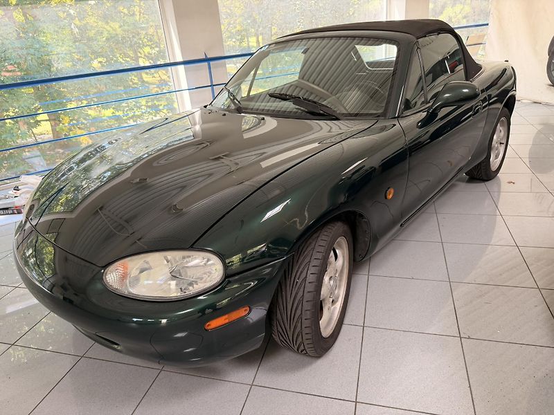 Mazda MX-5 1,6 81Kw2 - fotka 8 z 18