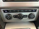 Volkswagen Passat (2015) 1.4TSi, 1.maj, LED, navi - náhled 16