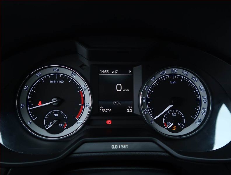 Škoda Octavia (2020) 1.5 TSI, Automat, Kůže, Navi - fotka 11 z 21