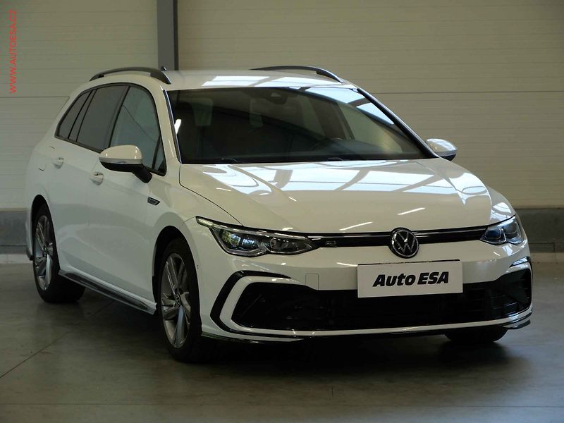 Volkswagen Golf (2021) 1.5TSI, 2.maj,ČR, R-Line - fotografie inzerátu