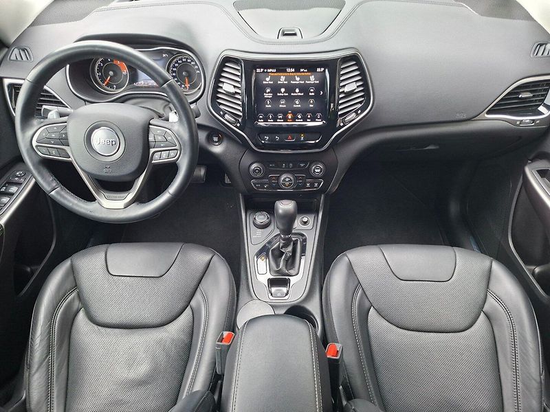 Jeep Cherokee (2019) 2.2M-JET 143kW 4X4 LIMITED - fotka 11 z 46