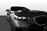 BMW Řada 5 540d xDrive Touring - náhled 22