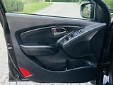 Hyundai ix35 2.0i AUTOMAT VYHŘEV TAŽNÉ - náhled 33