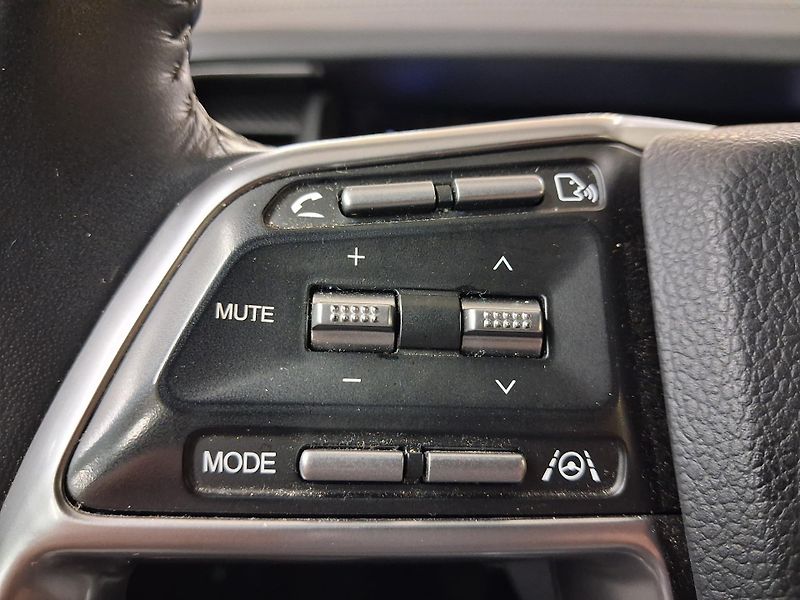 SsangYong Torres 1,5T-GDi 120kW STYLE MANUÁL,ČR - fotka 14 z 25