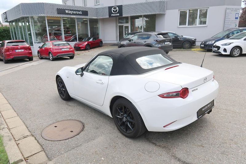 Mazda MX-5 1,5 G130 Centr-Line, kam.,NAVI - fotka 7 z 30