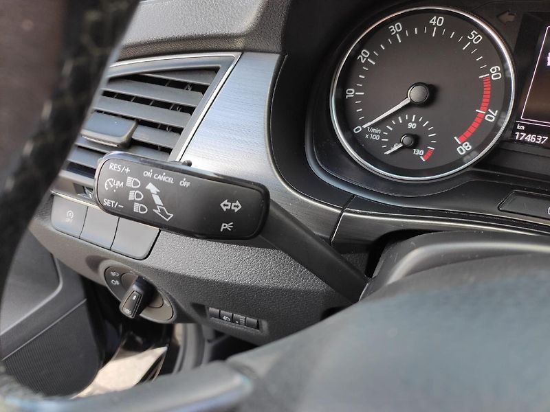 Škoda Fabia (2017) Combi 1.0TSI 95k MAN6 nové CZ - fotka 26 z 33