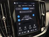 Volvo V60 B4 DARK PLUS AUT CZ 1.maj - náhled 38