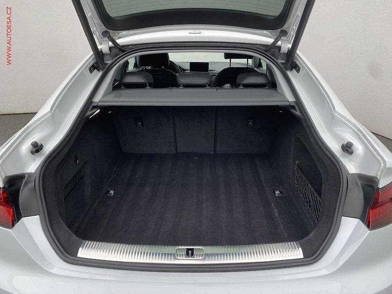 Audi A5 (2018) 2.0TDi Quattro, ČR, AT, LED - fotka 7 z 20