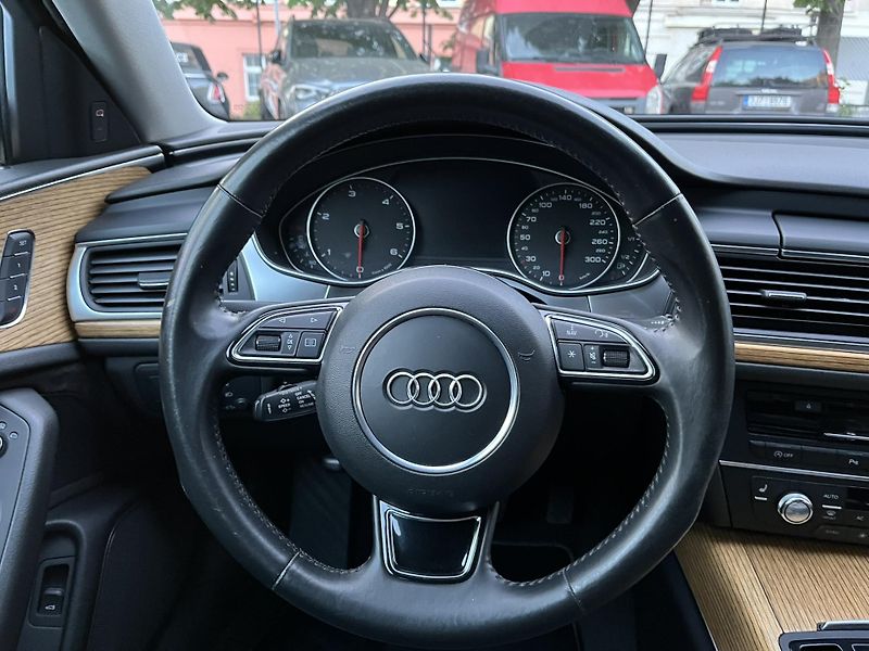 Audi A6 (2013) 3.0 TDI QUATTRO - fotka 23 z 38
