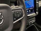 Volvo XC40 PURE ELECTRIC REZERVACE - náhled 20