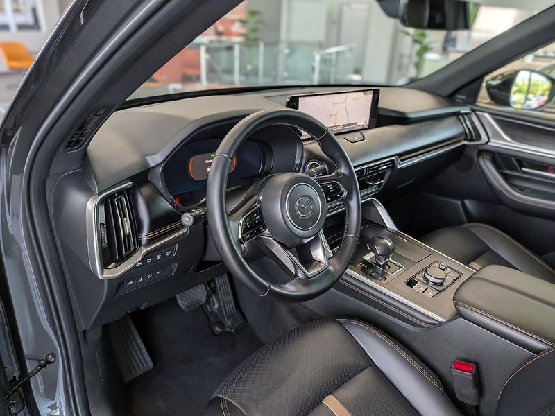 Mazda CX-80 3.3D Homura+ 7míst Pano - fotka 9 z 26