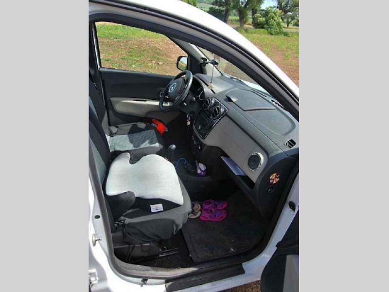 Dacia Lodgy.