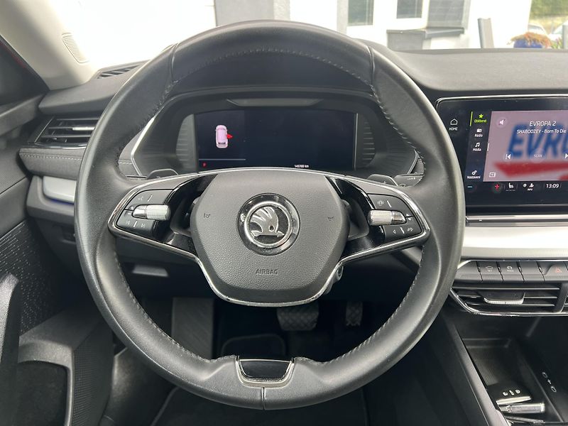 Škoda Octavia (2023) 2.0TDI DSG STYLE NOVÉ ČR - fotka 12 z 19