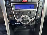 Hyundai i30 1,6 CRDi ČR ALU KAMERA 2x KOLA - náhled 18