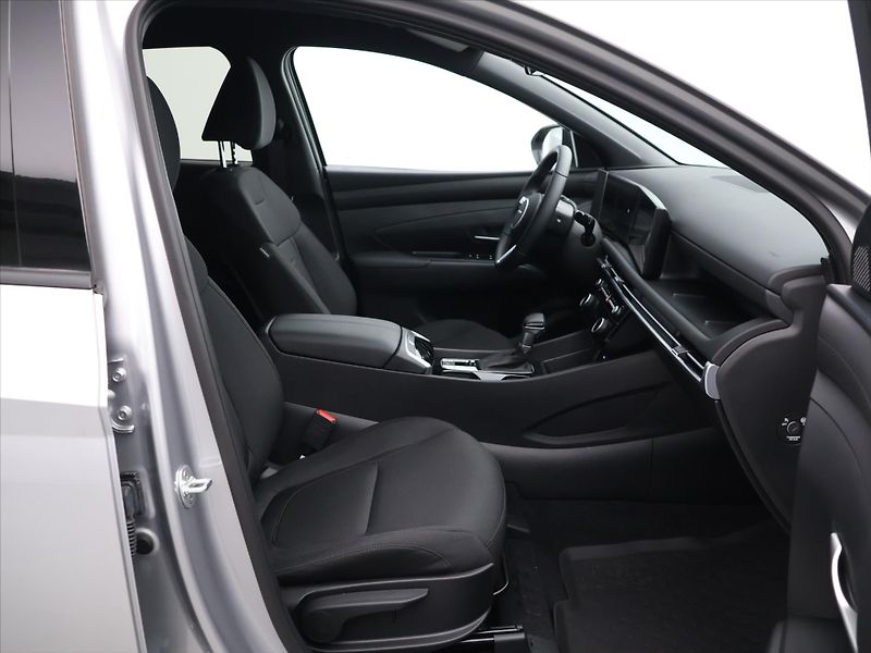 Hyundai Tucson 1,6 T-GDI 110kW GO Czech!  DCT - fotka 12 z 30