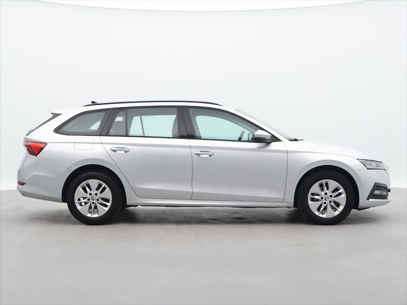 Škoda Octavia 2.0 TDI Ambition CZ 1.Maj. DPH - fotka 8 z 37