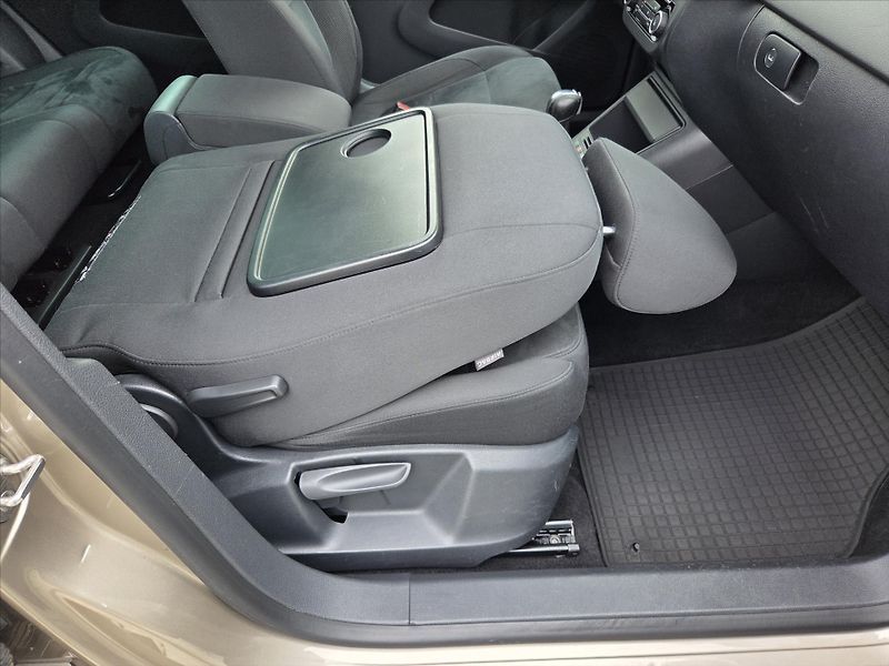 Volkswagen Tiguan 2,0 TDi DSG 4x4 Tažné z. Track - fotka 19 z 24