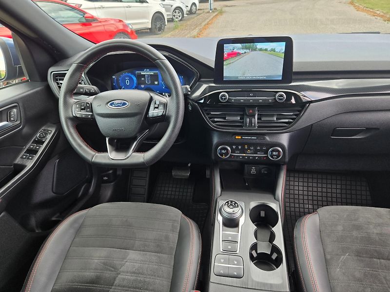 Ford Kuga (2023) ST-LINE X - 2,0 nafta 140kw/19 - fotka 28 z 29