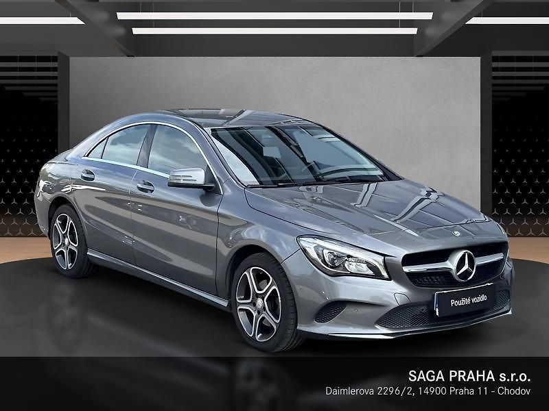 Mercedes-Benz CLA Coupé 180 kupé - fotka 8 z 18