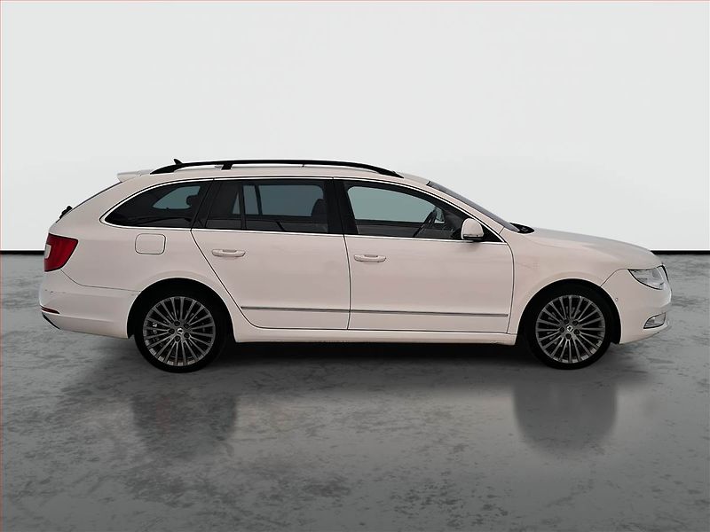 Škoda Superb (2013) Laurin&Klement 2.0 TDI - fotka 6 z 18