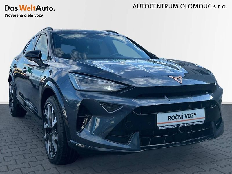 Cupra Formentor (2024) 1.5 eTSI 7DSG - fotka 26 z 35