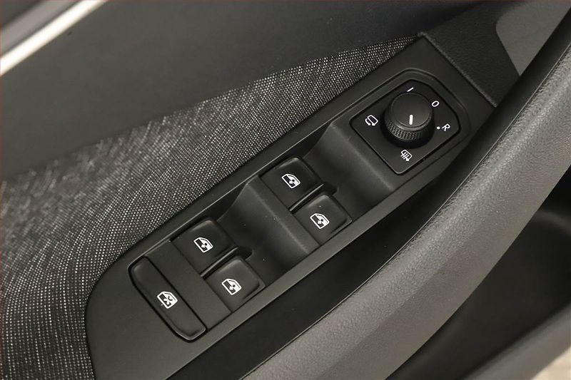 Škoda Scala (2022) Style 1.0 TSI, ČR,1.maj, Navi - fotka 13 z 13