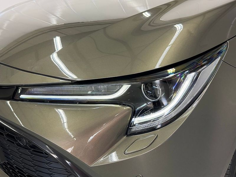 Toyota Corolla 1.8 Hybrid e-CVT COMFORT, ACC, - fotka 7 z 24