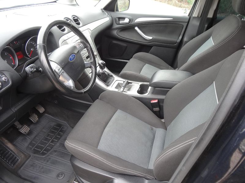 Ford S-MAX S-MAX 7-míst Taž.zař. - fotka 2 z 10
