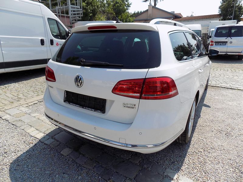 Volkswagen Passat 2,0 TDI 130 KW ALCANT. VÝHŘEV - fotka 11 z 61