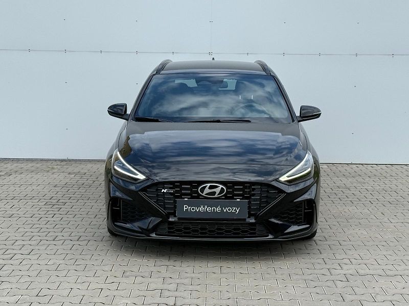 Hyundai i30 1.5 T-GDI MHEV DCT N-Line - fotka 4 z 29