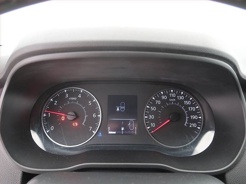 Dacia Duster (2018) 1.6 SCe, Navi, Tempomat - fotka 9 z 14