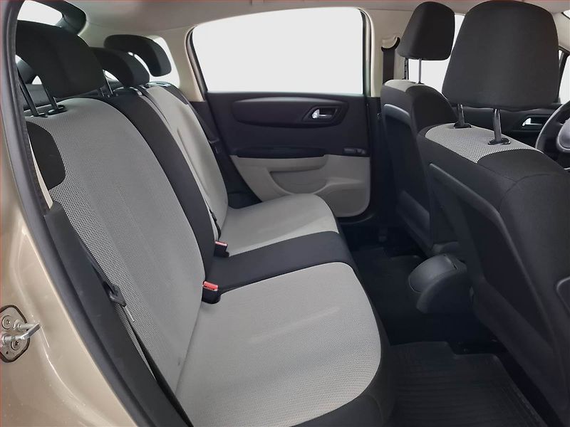 Citroën C4 (2007) 1.6 16V, Serv.kniha, nová STK - fotka 9 z 15