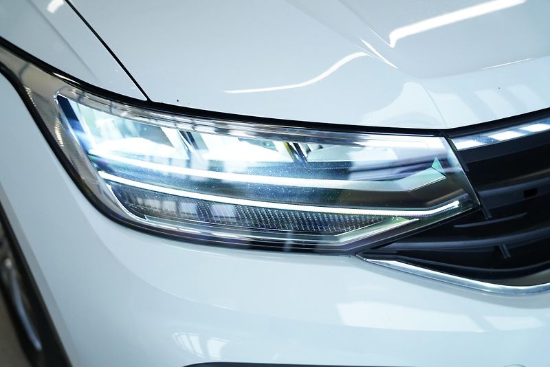 Volkswagen Tiguan - fotka 9 z 31