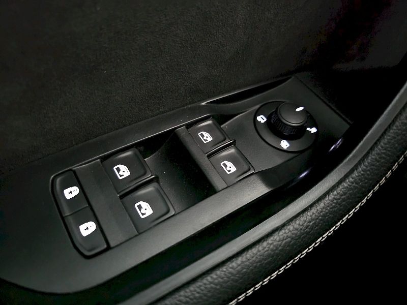Škoda Superb (2020) 1.5TSI 110kW DSG SPORTLINE NAV - fotka 25 z 28