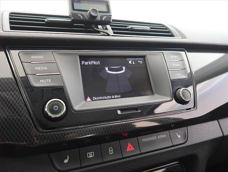 Škoda Fabia (2015) Monte Carlo 1.2 TSI - fotka 15 z 17