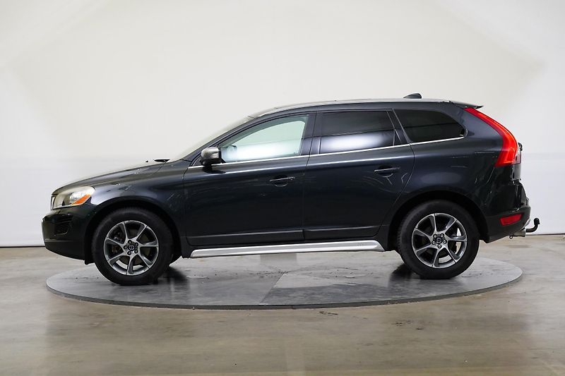 Volvo XC60 - fotka 3 z 26