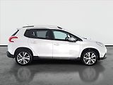 Peugeot 2008 (2014) 1.6 VTi, Navi, Tempomat - náhled 6