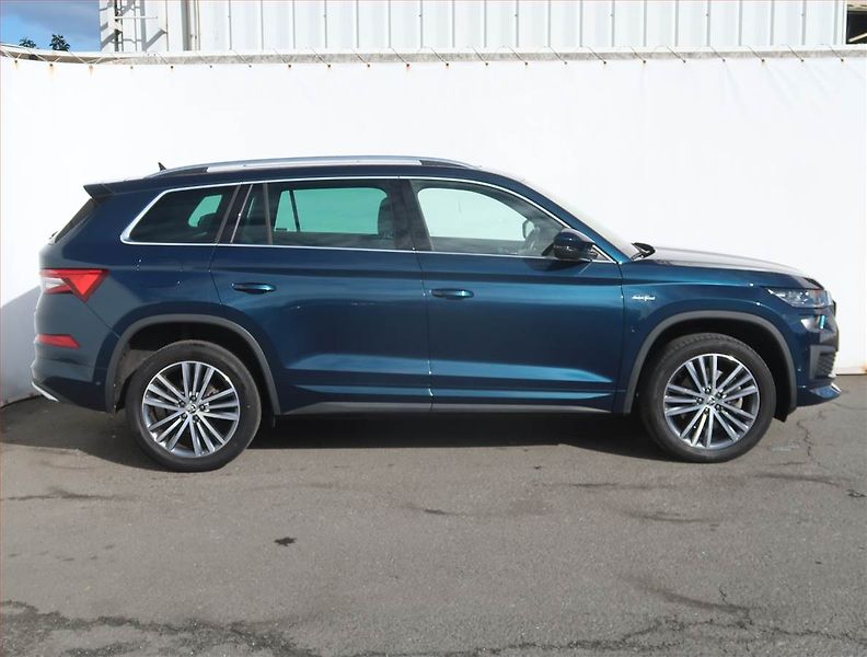 Škoda Kodiaq (2023) 2.0 TSI - fotka 6 z 26