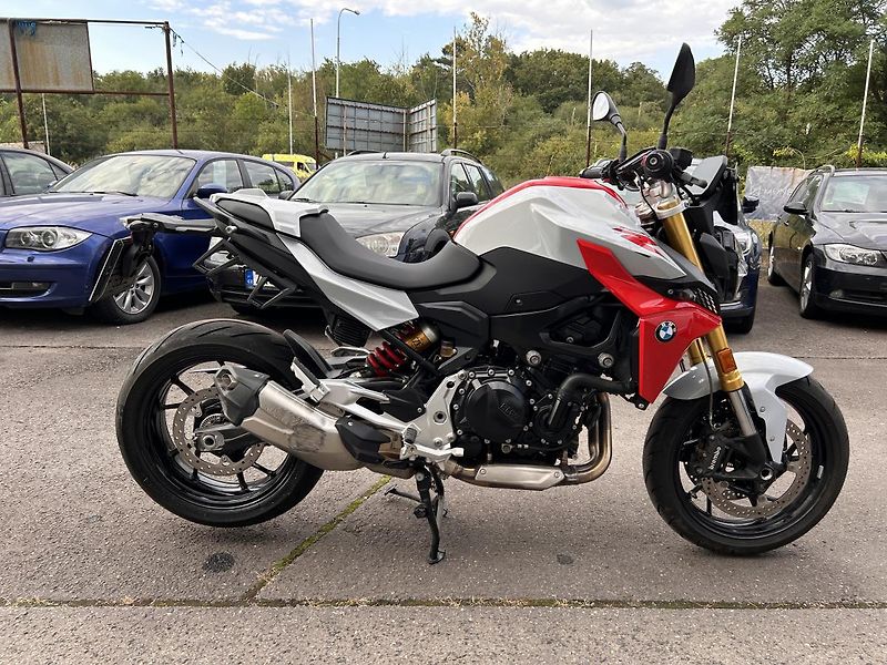 BMW F 900 R A2 - fotka 8 z 20