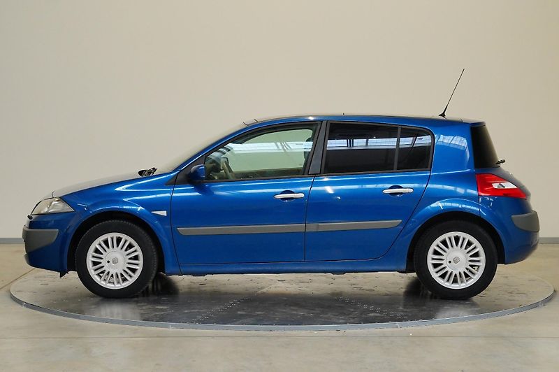 Renault Mégane - fotka 3 z 23